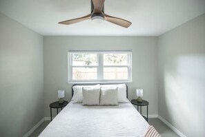 2 bedrooms, WiFi, bed sheets