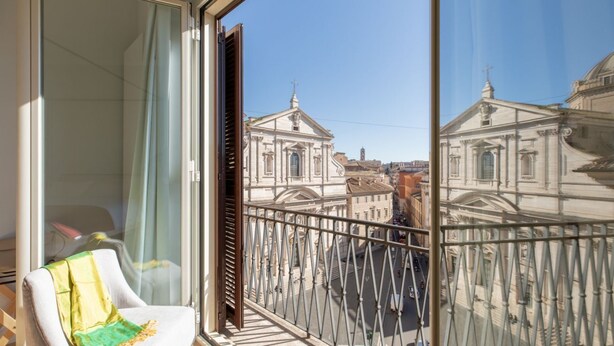 Unclassified image, 1 of 18, button - iFlat | Bright and Modern Flat near the Pantheon (Roma)