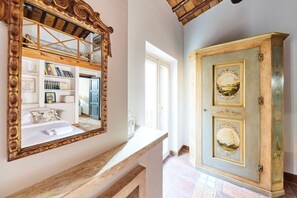 Hiustenkuivaaja, bidee