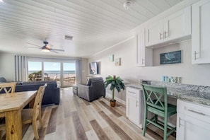 TV, offices - Four Shores #2 Sunset Condo Direct Gulf w Pool & Spa (Indian Shores)