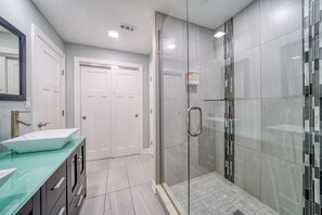 Hair dryer, towels