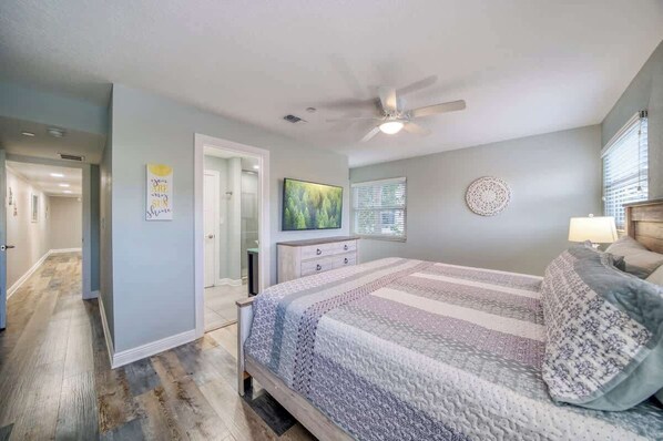 3 bedrooms, iron/ironing board, WiFi, bed sheets