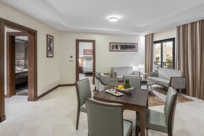 Suite – executive, 1 kingsize-seng | Oppholdsområde