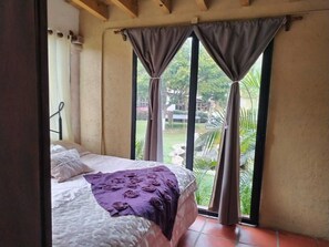 Romantic Room | Free WiFi, bed sheets - Hotel Boutique Bacaanda (Tepoztlán)