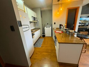 Apartment | Private kitchen | Fridge, microwave, dishwasher, blender