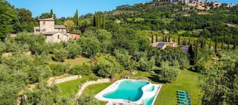 Villa Montepulciano by MMega