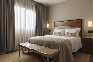 Superior Suite | Hypo-allergenic bedding, down duvets, pillow-top beds, in-room safe - Macondo Arte Oaxaca (Oaxaca)