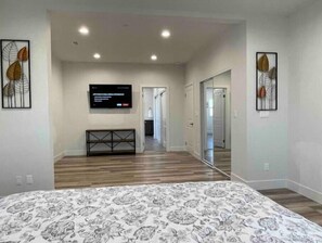 6 bedrooms
