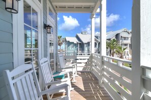 Interior - Causeway TC 3202 (Port Aransas)