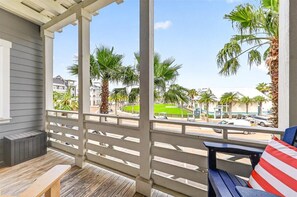 Interior - Golden Hour TC 3204 (Port Aransas)