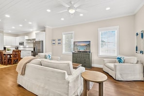 Interior - Palm Tree Retreat TC 3102 (Port Aransas)