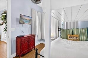 Apartment (2 Bedrooms) | Interior - Palm Tree Retreat TC 3102 (Port Aransas)