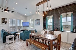 House (3 Bedrooms) | Bahagian dalam