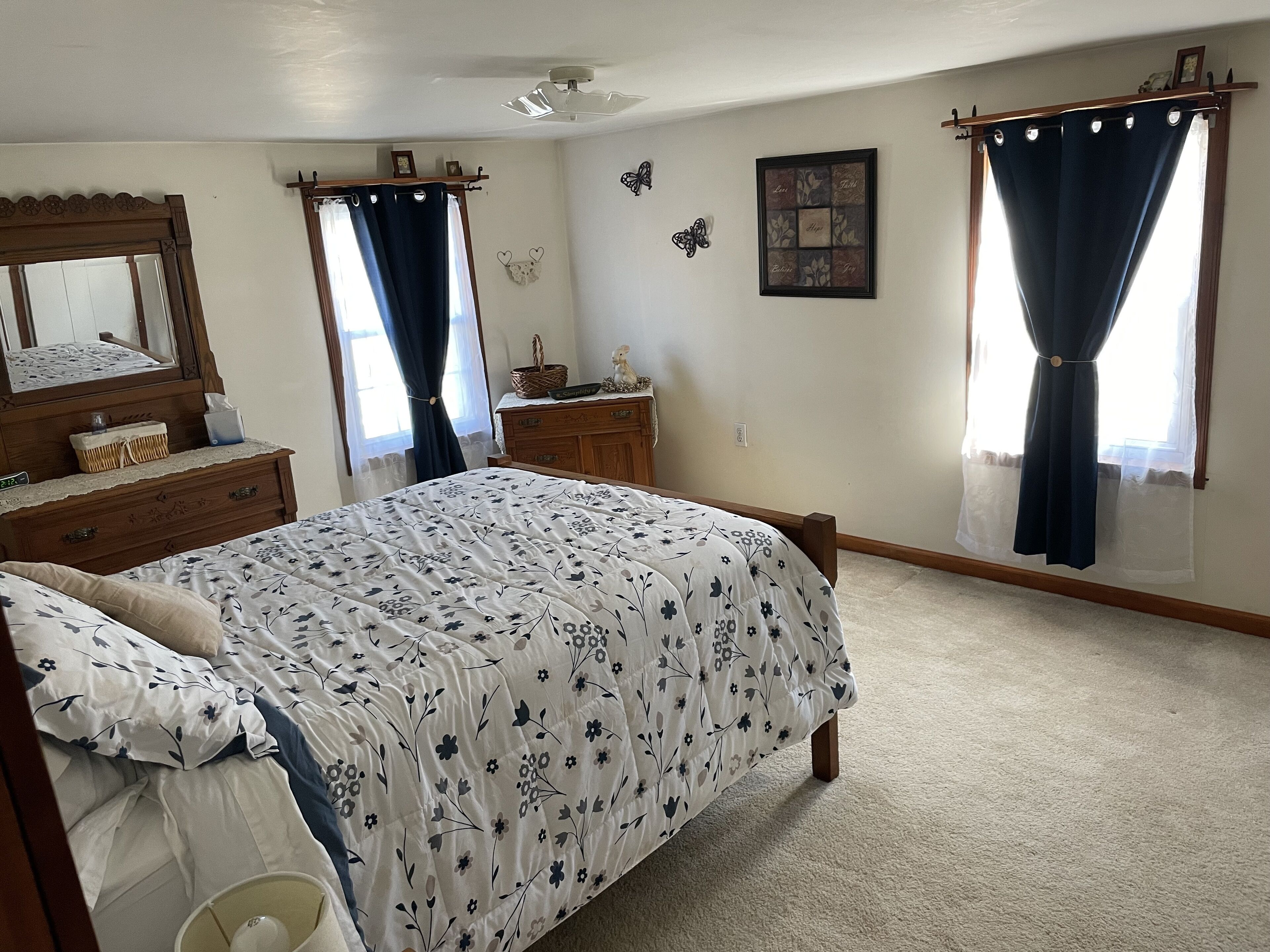 2 bedrooms, iron/ironing board, travel crib, free WiFi