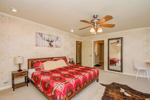 3 室のベッドルーム、アイロン / アイロン台、WiFi (無料)、ベッドシーツ