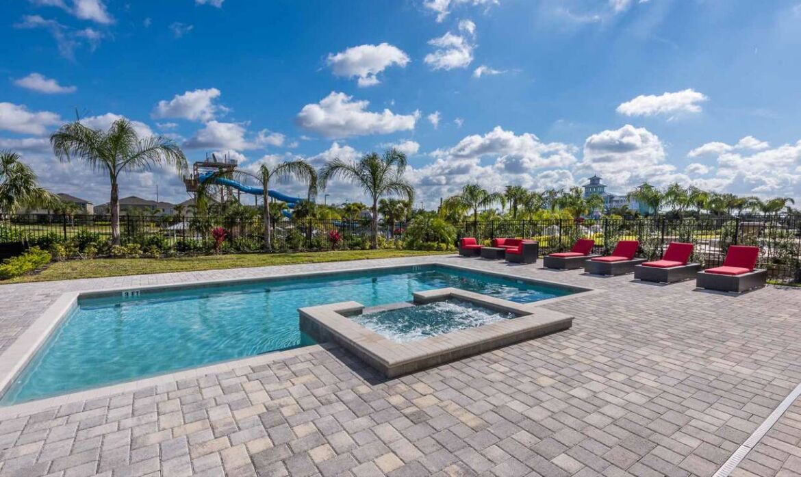 A Luxurious Escape in Orlando ER251