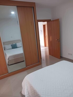 2 camere, una cassaforte in camera, Wi-Fi, lenzuola