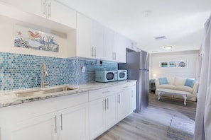 Interior - Urban Tropical Fort Myers Retreat in Historic Downtown River District (Fort Myers)