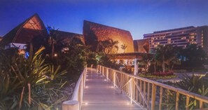 Property grounds - THE Grand Mayan Nuevo Vallarta Vidanta, ONE Bedroom Suite, Sleeps 4 Adults 2kids (Las Jarretaderas)