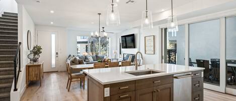 Ferienhaus, 6 Schlafzimmer | Eigene Küche | Kühlschrank, Ofen, Wasserkocher mit Kaffee-/Teezubehör, Toaster