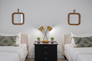 3 camere, ferro/asse da stiro, Wi-Fi gratuito, lenzuola