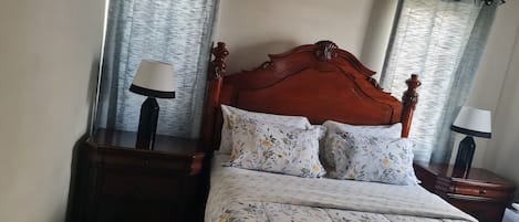 2 chambres, fer et planche Ă repasser, Wi-Fi, draps fournis