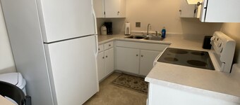 Comfortable 2 Bedroom Condo in Fort Madison, IA