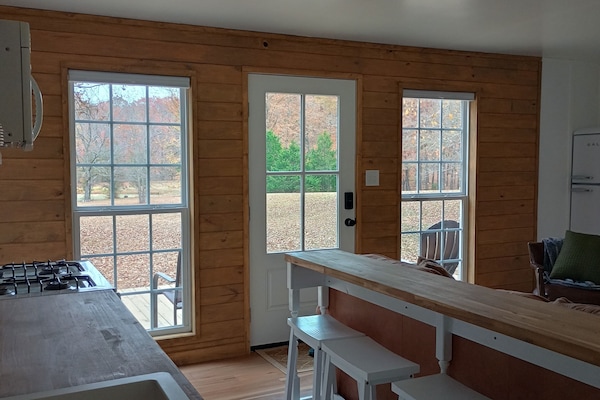 Een magnetron, een oven, een kookplaat