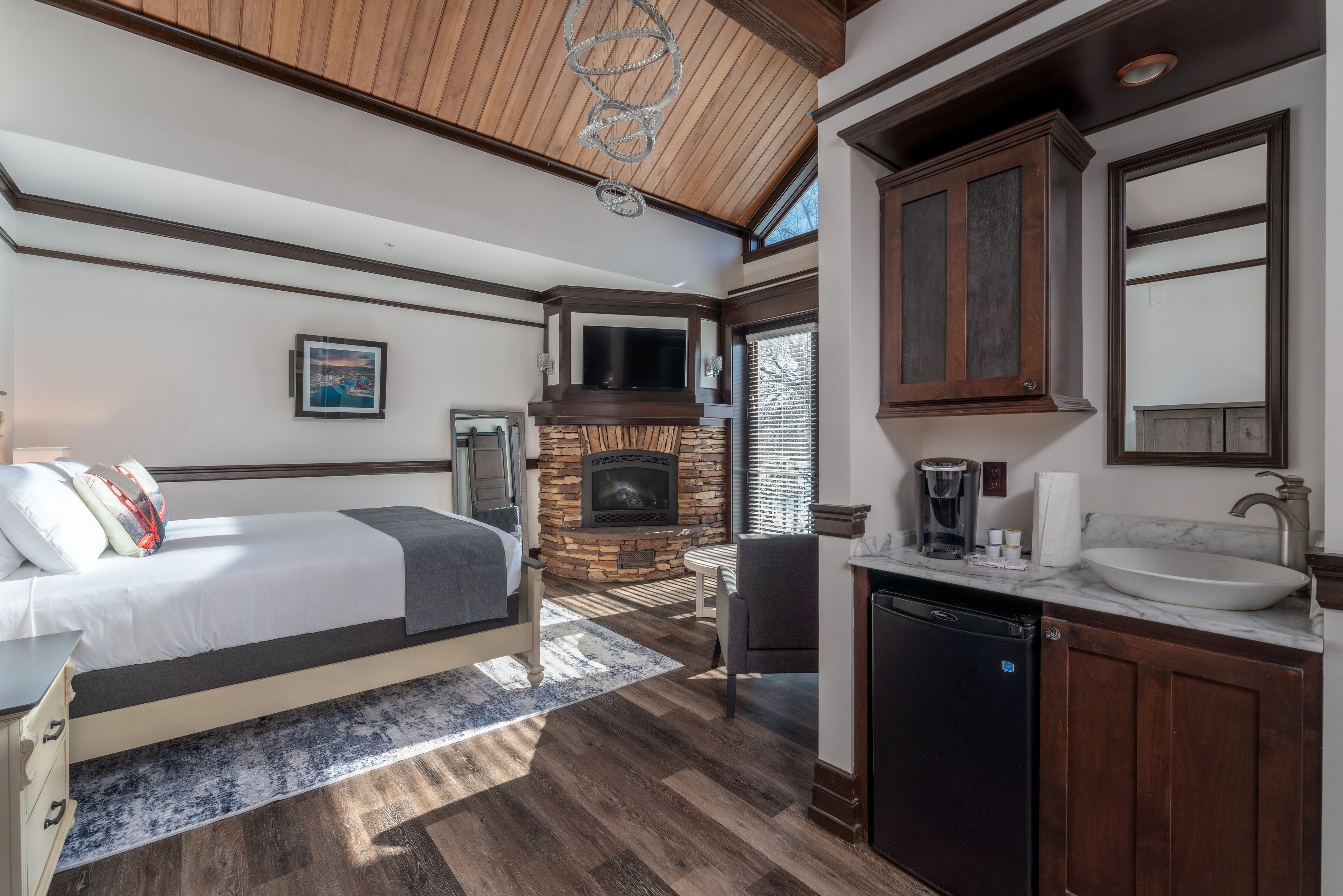 1 bedroom, desk, free WiFi