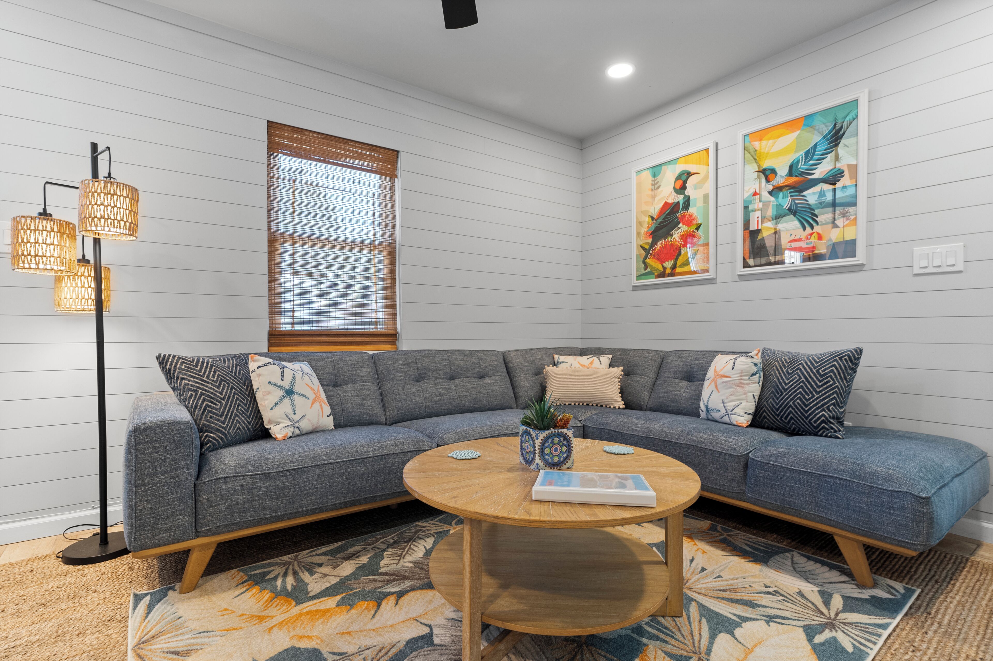 Panama City Beach Cottage + Heated Pool + Arcade + Walk To Beach + Sleeps 7 - Panama City Beach, FL