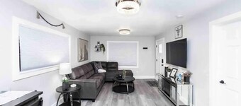 Walk Train & Rte 66 / The Stay @ Seven•One•Three