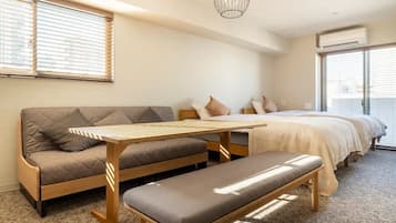 Apartamento familiar | 1 dormitorio, edredones de plumas, escritorio