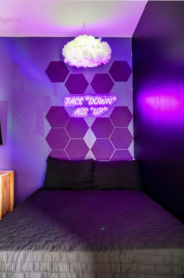 1 Schlafzimmer, Bügeleisen/Bügelbrett, kostenloses WLAN, Bettwäsche