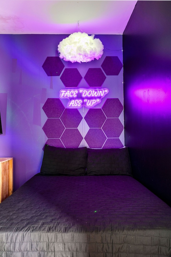 1 Schlafzimmer, Bügeleisen/Bügelbrett, kostenloses WLAN, Bettwäsche