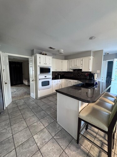 Phenomenal 4 Bedroom Home  - The Ultimate Retreat.