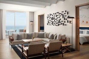 65-英寸LED 电视 （配备卫星频道）、书