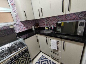 Fridge, microwave, oven, stovetop - Amazing 2-Bed Apartment in Cairo madinty (Cairo)
