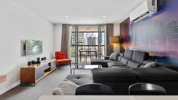 Smart TV, DVD player