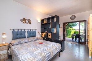 1 habitación y ropa de cama 