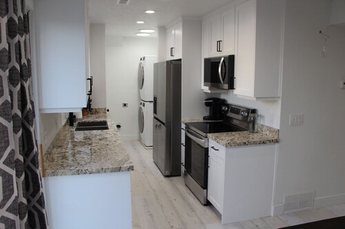 Explore Utah, 3 Bed 2.5 Bath Home
