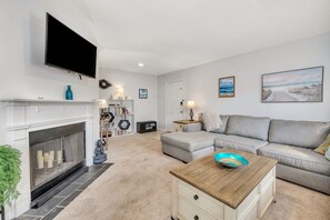 Una televisión, un reproductor de DVD