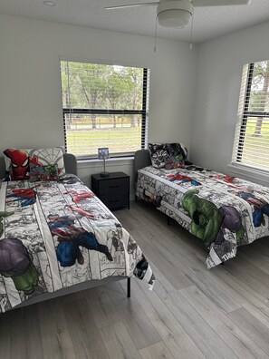 4 soverom, strykejern/-brett, wi-fi og sengetøy