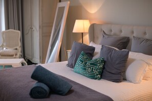 9 bedrooms, iron/ironing board, free WiFi, bed sheets