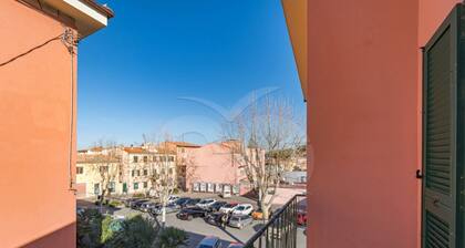 LA PIAZZETTA A MARCIANA MARINA - LA PIAZZETTA DI MARCIANA MARINA