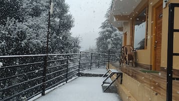 Premier Studio | Terrace/patio