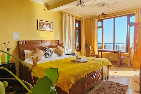 Escritorio y wifi gratis