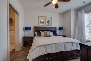 1 bedroom, desk, iron/ironing board, WiFi