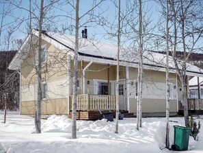 Inside other - Lomahuoneisto b by Interhome (Utsjoki)