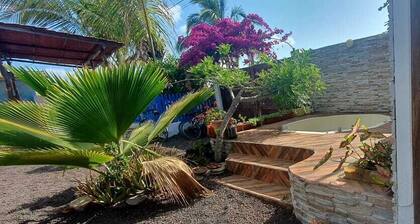 HOSPEDAJE DELFIN AZUL