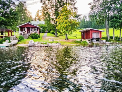 Wanha karminranta by Interhome